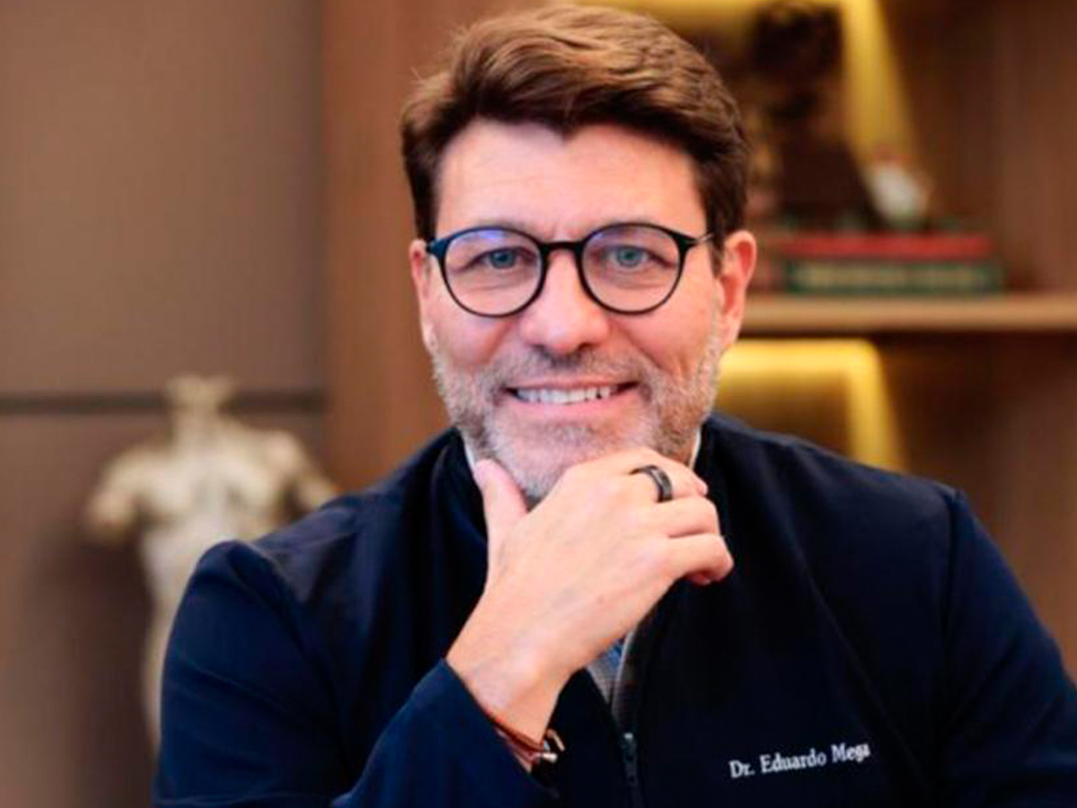 Dr. Eduardo Merino Mega